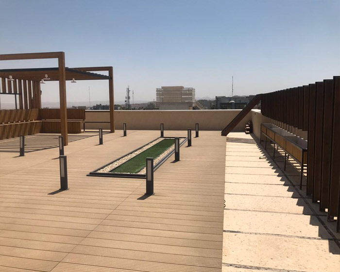 چوب پلاست روف گاردن